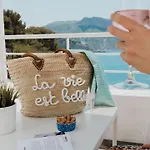 De La - Mahogany Cassis