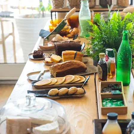 De La - Mahogany מלון קסיס