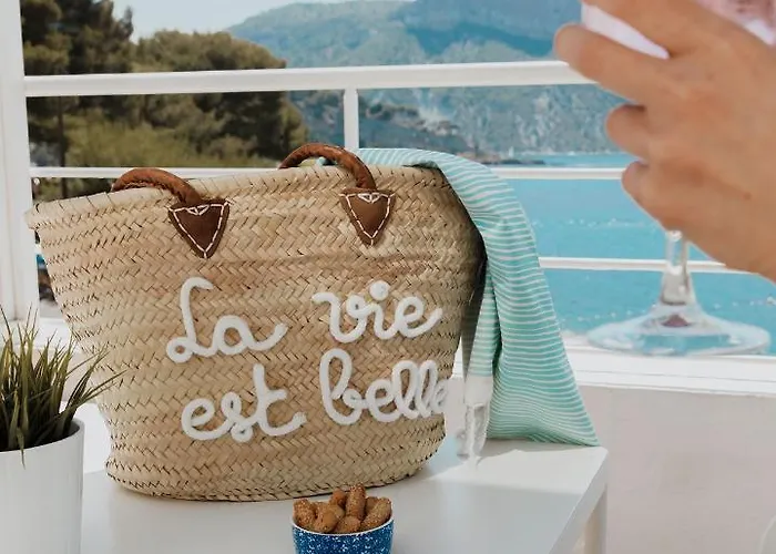 De La - Mahogany Cassis